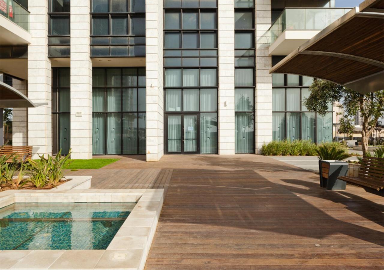 Oַ&O Group- Luxury Penthouse Jacuzzi Sea 36 Floor Apartment Bat Yam Exterior photo