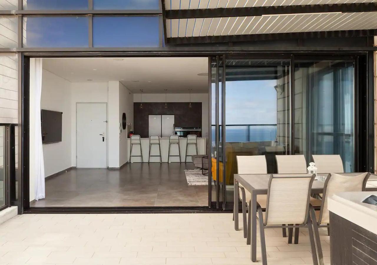 Oַ&O Group- Luxury Penthouse Jacuzzi Sea 36 Floor Apartment Bat Yam Exterior photo